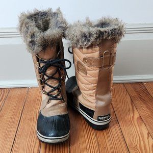 Sorel Joan of Arctic boots